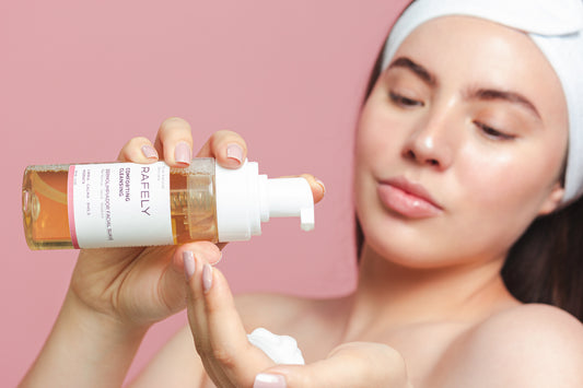 COMFORTING CLEANSING